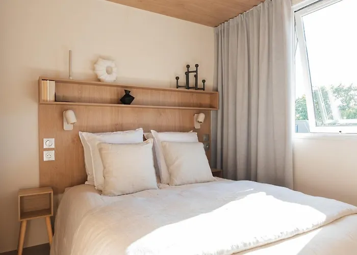 Au Bois Du Cé à 3km Du Puy Dufou Parque de Campismo *